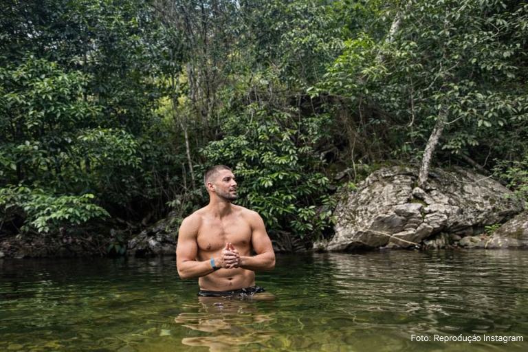 Participação em reality impulsiona visibilidade de modelo nas redes sociais