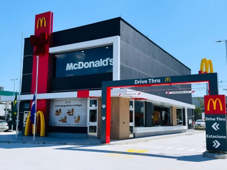 McDonald’s cria produtos por tempo limitado e gera frustração em consumidores por falta de estoque